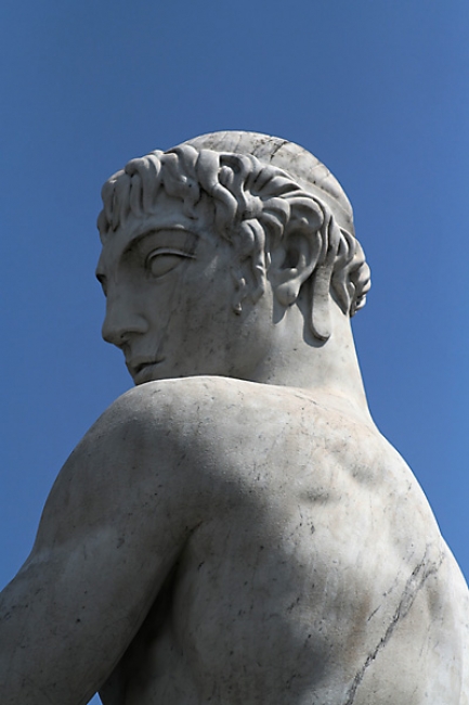 Stadio dei marmi 410